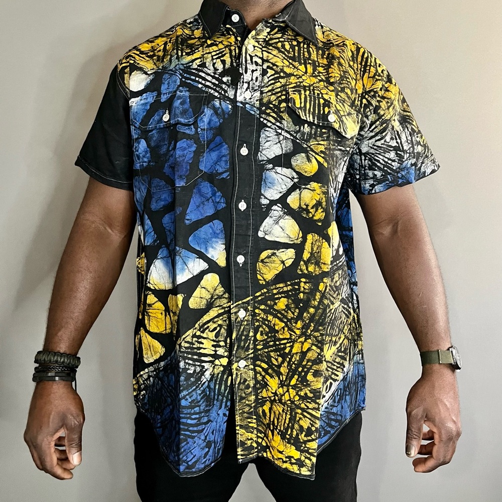 Batik Style African Men Button Down Collared Shirt Size L-XXL